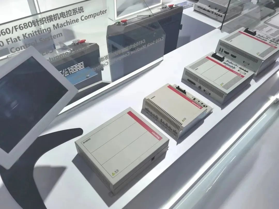 精彩回顧|彰顯創新發展力:睿能科技亮相上海紡機展(圖3) 精彩回顧|彰顯創新發展力:睿能科技亮相上海紡機展(圖3)