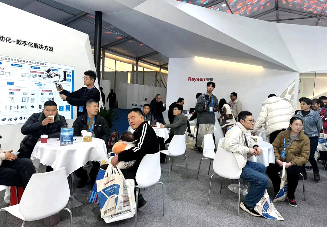 濮院展會精彩回顧 | 睿能展位人潮涌動,行業(yè)前沿技術(shù)一覽無余https://mmbiz.qpic.cn/mmbiz_jpg/uVPLicGse1zfSGAnFj8sU92BkOhtqnEerEJasH17wcFWMmXUSNBo3ibFJKHRHTG82ccnGjNOMEhdcbEAZuheWEIQ/640?wx_fmt=jpeg&from=appmsg&tp=wxpic&wxfrom=5&wx_(圖10) 濮院展會精彩回顧 | 睿能展位人潮涌動,行業(yè)前沿技術(shù)一覽無余https://mmbiz.qpic.cn/mmbiz_jpg/uVPLicGse1zfSGAnFj8sU92BkOhtqnEerEJasH17wcFWMmXUSNBo3ibFJKHRHTG82ccnGjNOMEhdcbEAZuheWEIQ/640?wx_fmt=jpeg&from=appmsg&tp=wxpic&wxfrom=5&wx_(圖10)