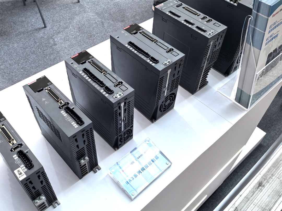 諸暨襪博會(huì)精彩回顧 | 睿能以智能科技引領(lǐng)針織產(chǎn)業(yè)新未來(lái)(圖7)